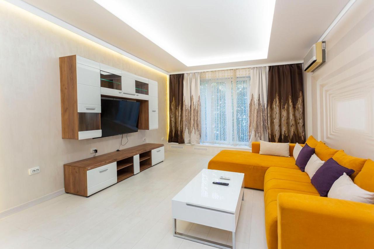 Central Vitosha Apartment صوفيا المظهر الخارجي الصورة