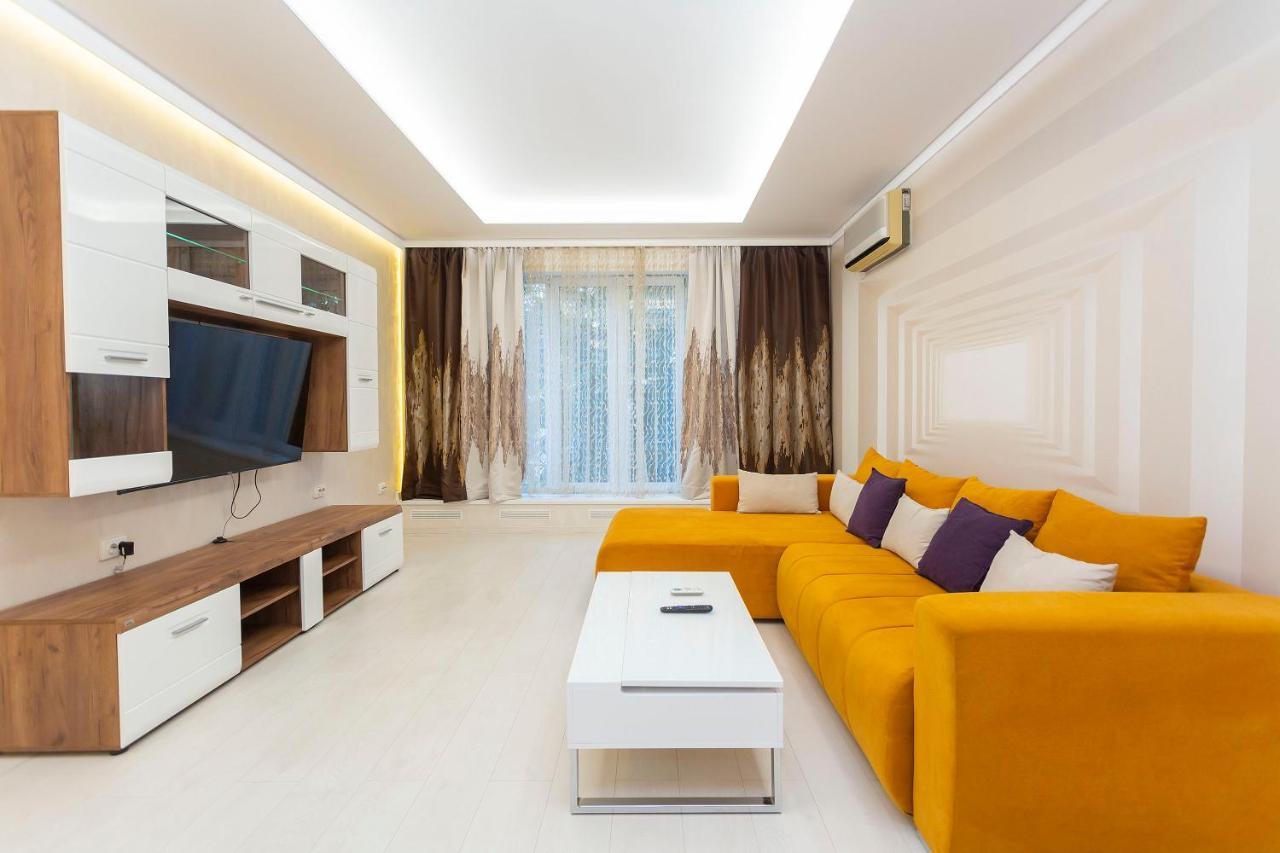 Central Vitosha Apartment صوفيا المظهر الخارجي الصورة